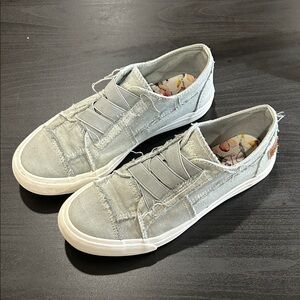Women's Casual Slip-On Sneakers